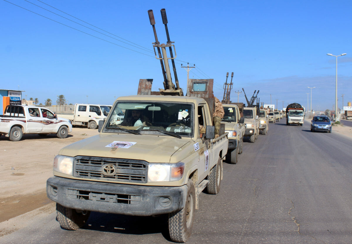 Λιβύη: Φονικές μάχες κοντά στην Τρίπολη παρά το ψήφισμα του ΟΗΕ