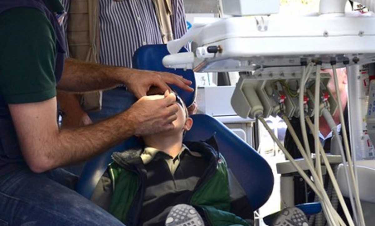 Κορονοϊός: Μόνο τα έκτακτα περιστατικά θα δέχονται οι οδοντίατροι