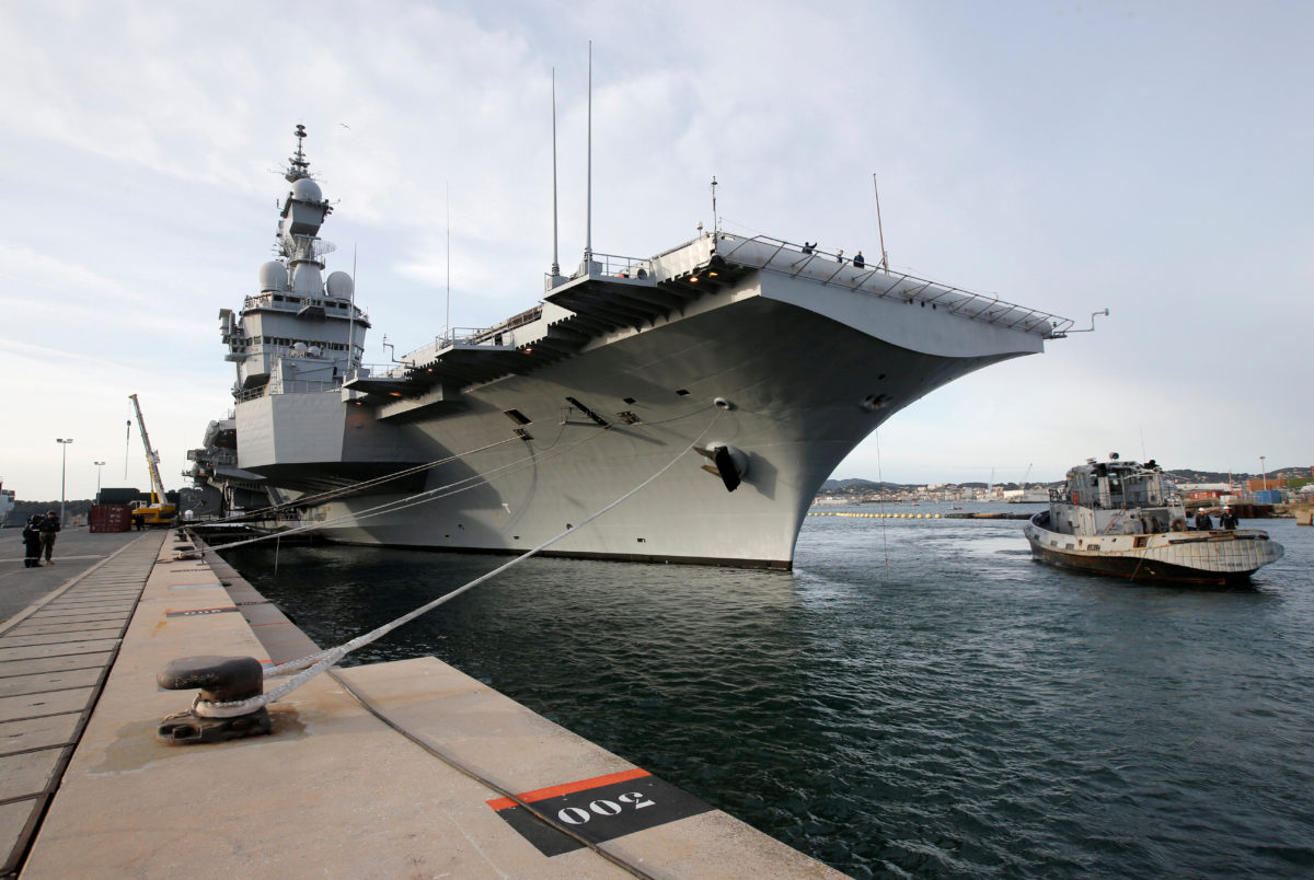 Μετά το αμερικανικό τώρα και το γαλλικό ναυτικό σε κρίση! 50 θετικά κρούσματα στο αεροπλανοφόρο «Σαρλ ντε Γκολ»