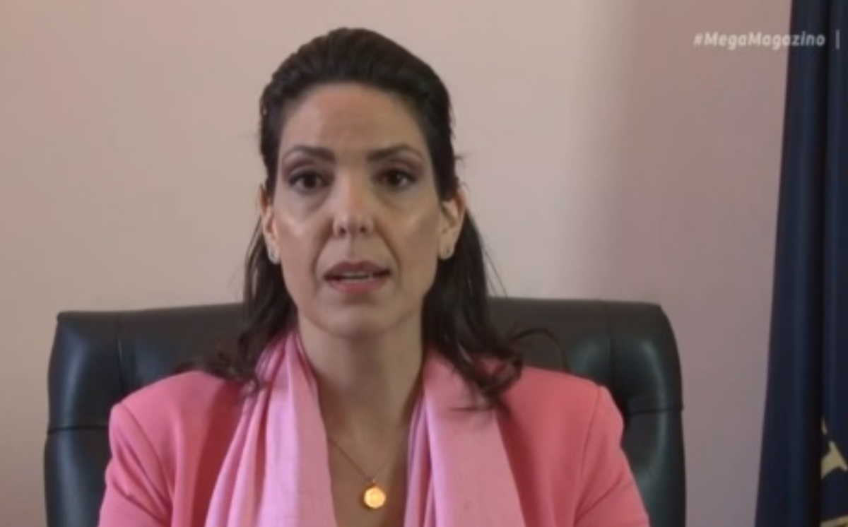 Κέρκυρα: Δήμαρχε που δίδασκες! Πήγε στην εκκλησία ενώ ζητούσε από τον κόσμο να μείνει στο σπίτι (Βίντεο)