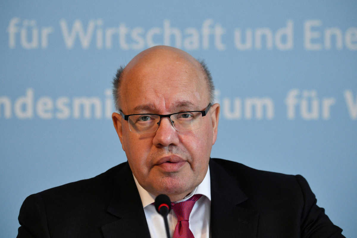 Αλτμάιερ: Υγιής η βάση της γερμανικής οικονομίας και “δεν προσφέρεται για ξεπούλημα”