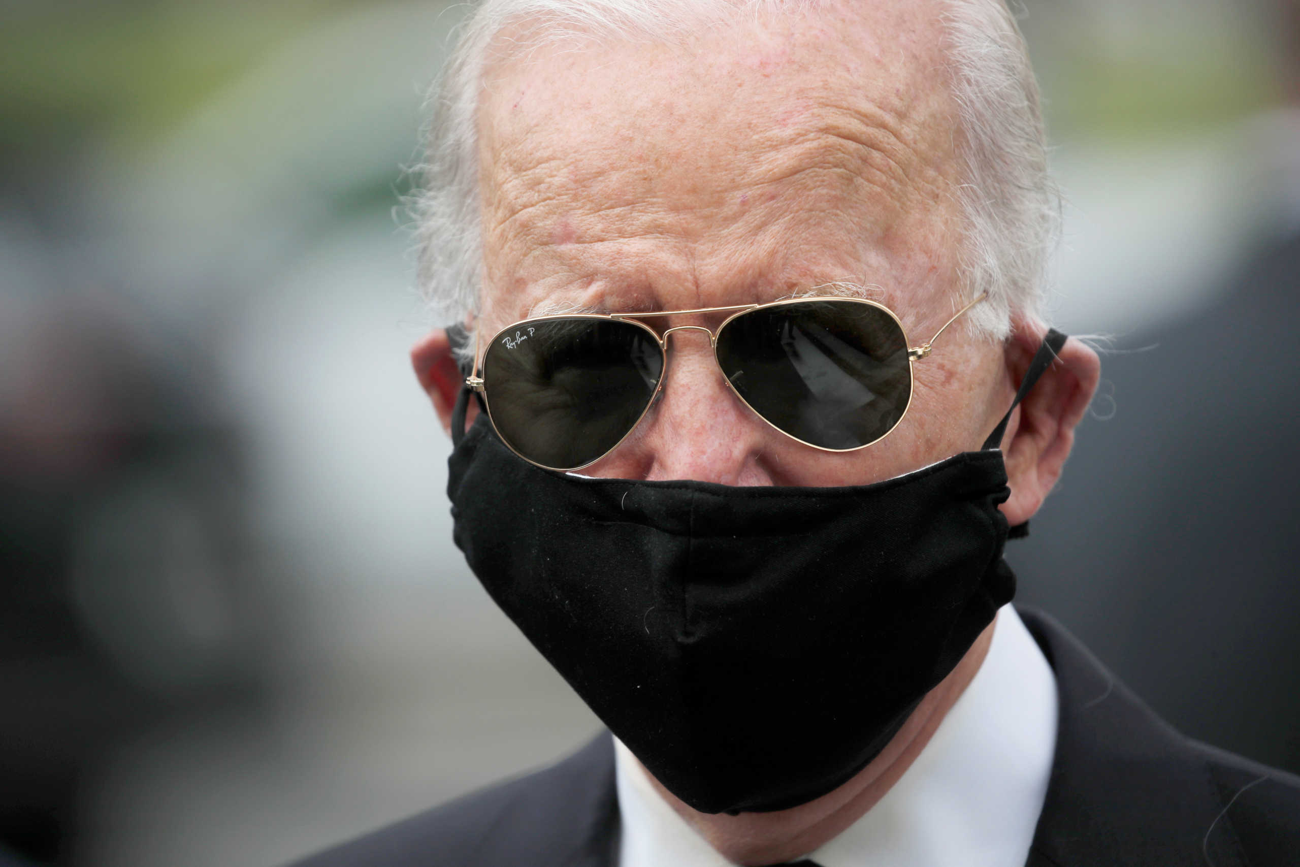 ΗΠΑ: Με μάσκα εμφανίστηκε δημόσια μετά από δυο μήνες ο Τζο Μπάιντεν