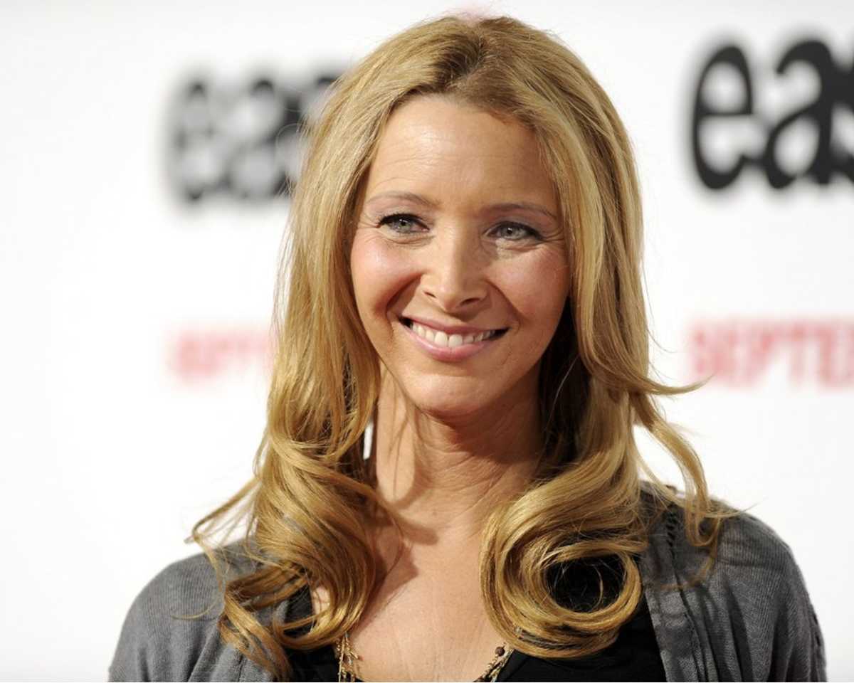 Η Lisa Kudrow αποκαλύπτει: Έχασα την μητέρα μου εν μέσω κορονοϊού και αισθάνθηκα σαν τέρας