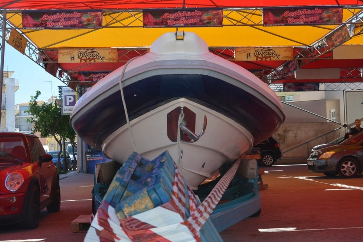 Φουσκωτό χρησιμοποίησαν οι δράστες της δολοφονίας στη Ζάκυνθο – Προσήχθη ο ιδιοκτήτης του σκάφους (pics)