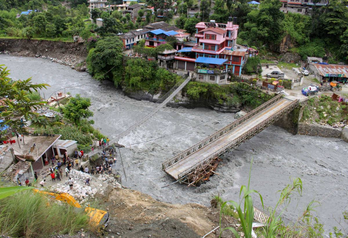 Νεπάλ: Τουλάχιστον 40 νεκροί από ισχυρές βροχοπτώσεις και πλημμύρες