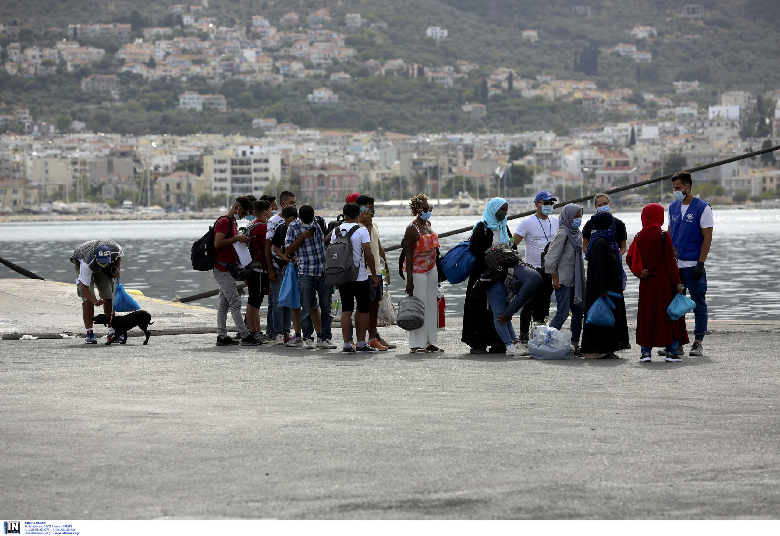 Κάτω από 10.000 οι αιτούντες άσυλο στα νησιά για πρώτη φορά από το 2015