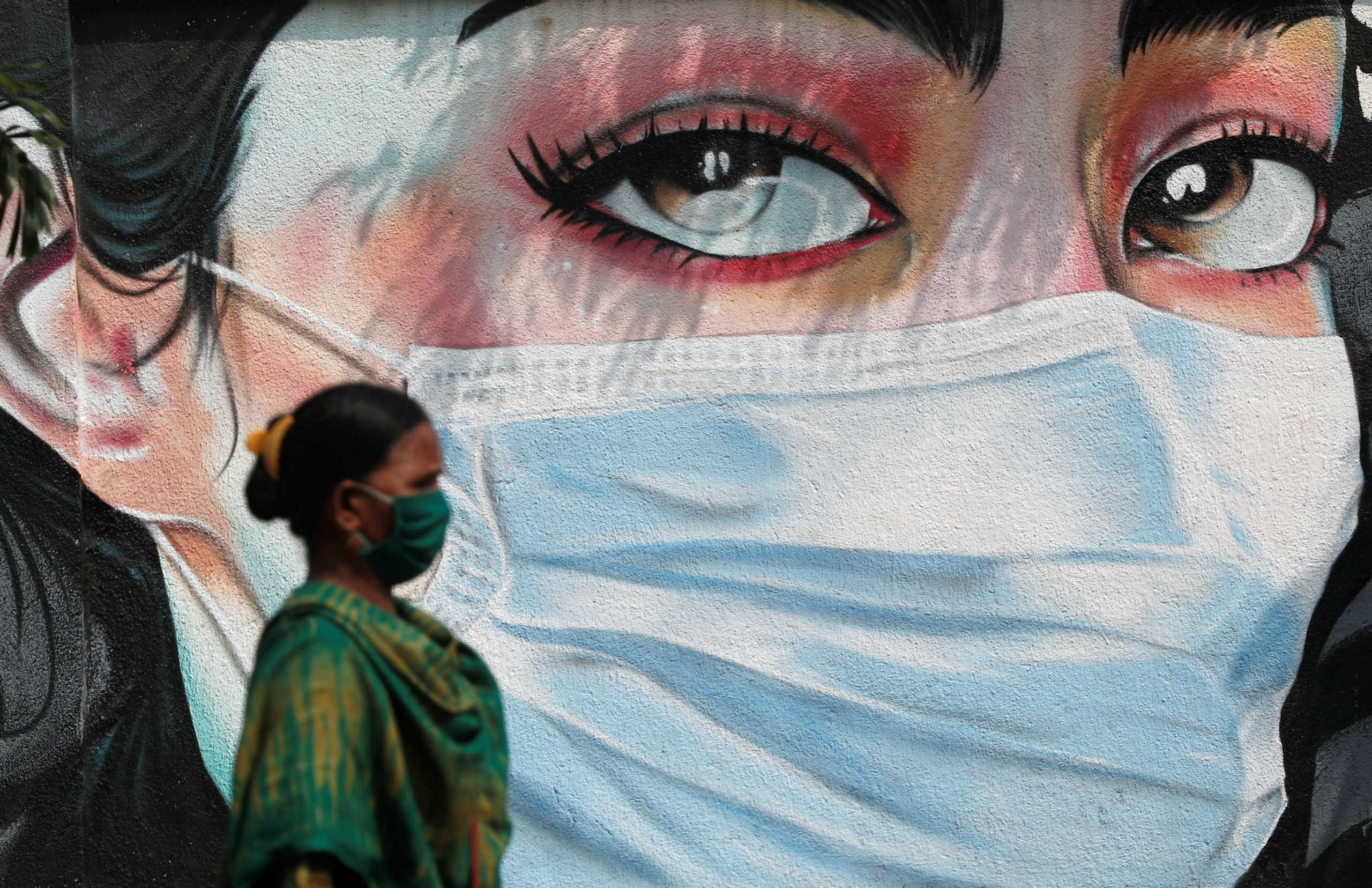 Ινδία: 38.310 κρούσματα κορονοϊού και 490 θάνατοι το τελευταίο 24ωρο