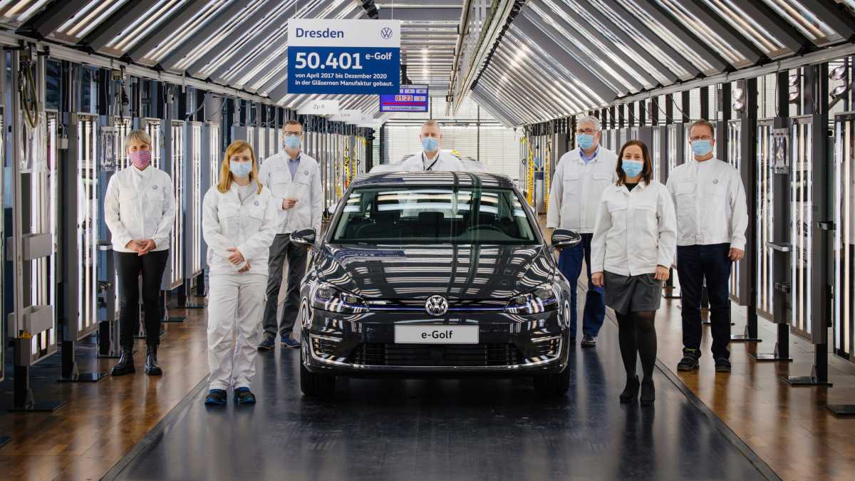 Ολοκληρώθηκε η παραγωγή του Volkswagen e-Golf [vid]