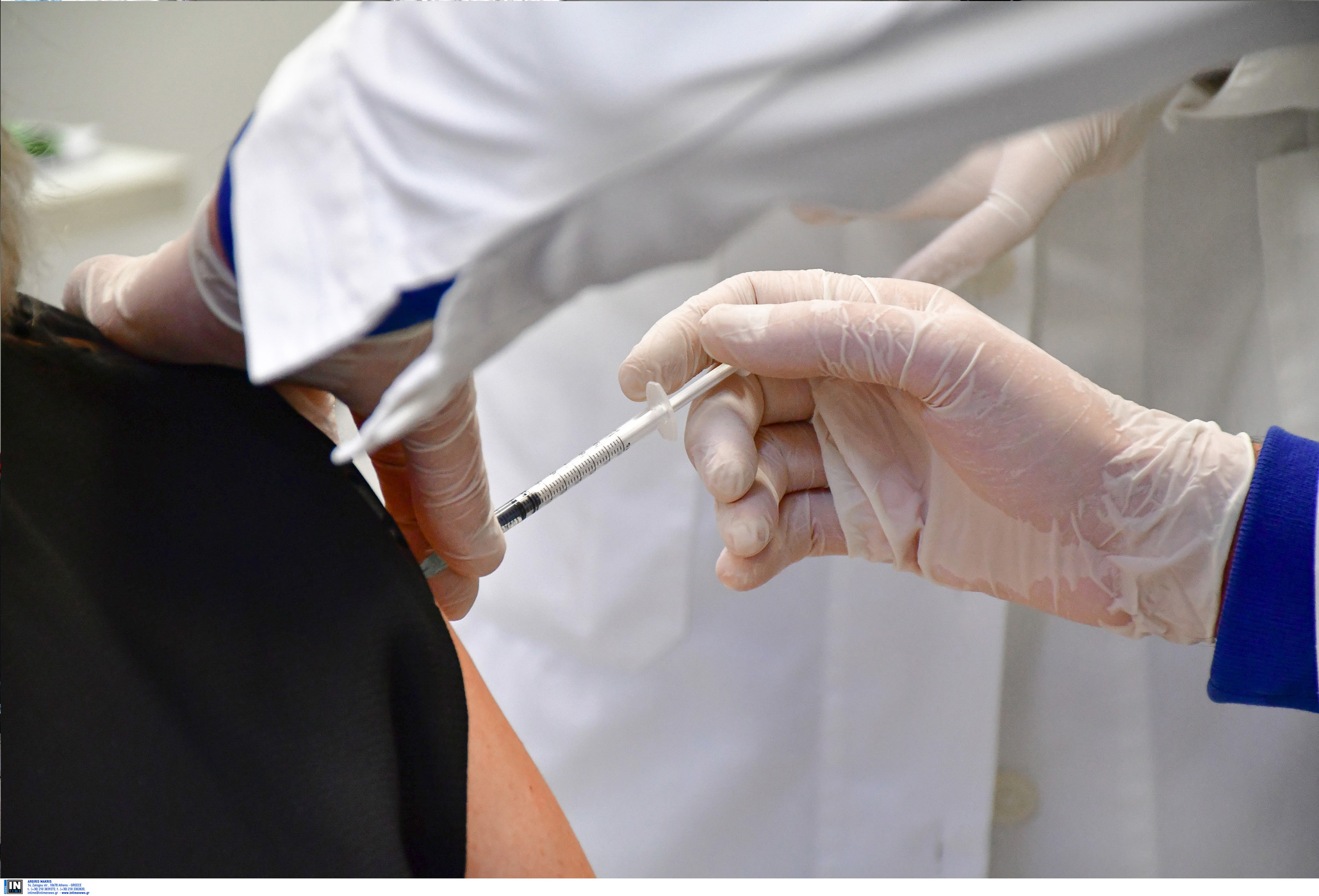 Εμβόλιο: Ανεπάρκεια αλλά και… δόσεις που πετιούνται! Τα πέντε μεγάλα προβλήματα παγκοσμίως