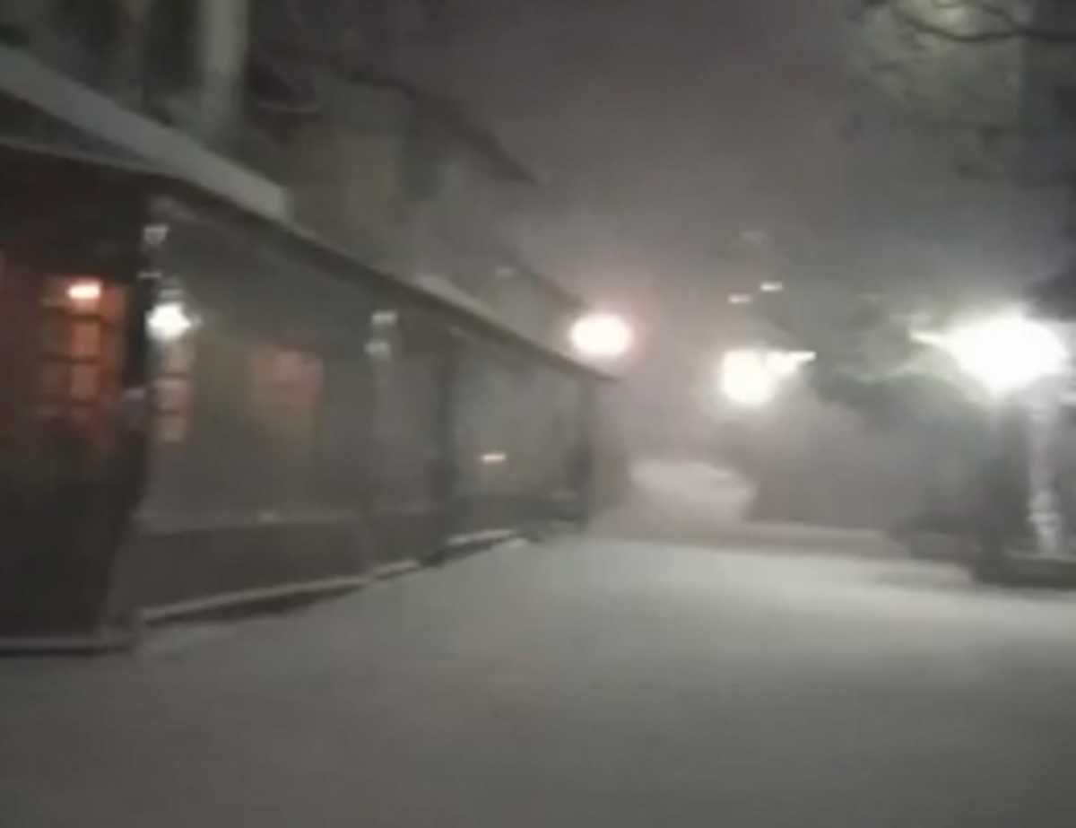 Καιρός – Λάρισα: Ειδυλλιακές εικόνες στον Κίσσαβο με 40 πόντους χιόνι – Οδοιπορικό στην Σπηλιά (video)