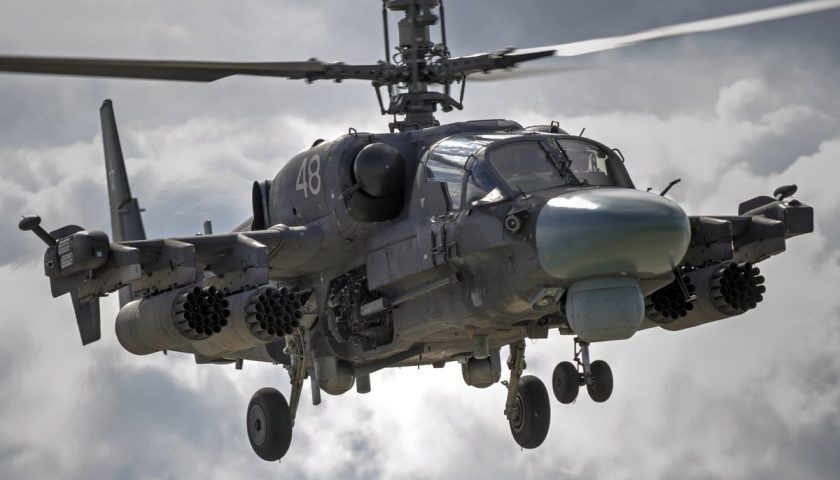 Ka-52M: Τίθεται σύντομα σε υπηρεσία ο αναβαθμισμένος ρωσικός «Αλιγάτορας» [vid]