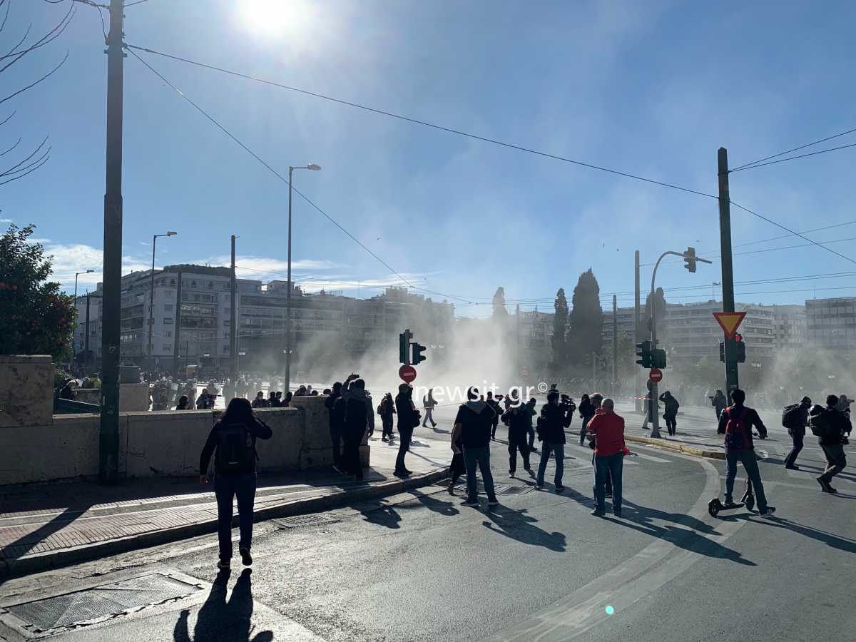 Νέο πανεκπαιδευτικό συλλαλητήριο στην Αθήνα – Κλειστό το κέντρο (pics)