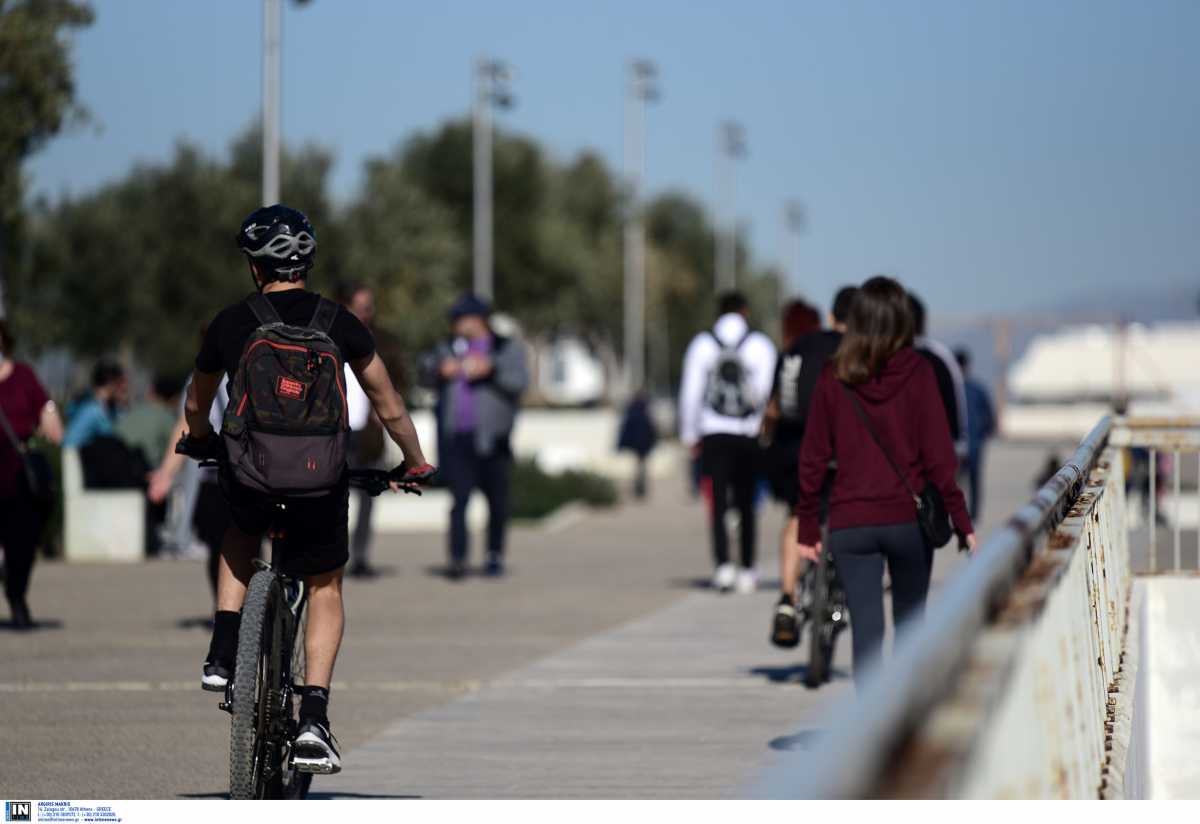 Μεγάλη ανησυχία για την αφρικανική μετάλλαξη του κορονοϊού – Η θετικότητα και τι φοβούνται οι επιστήμονες μετά την κοσμοσυρροή στις παραλίες (video)