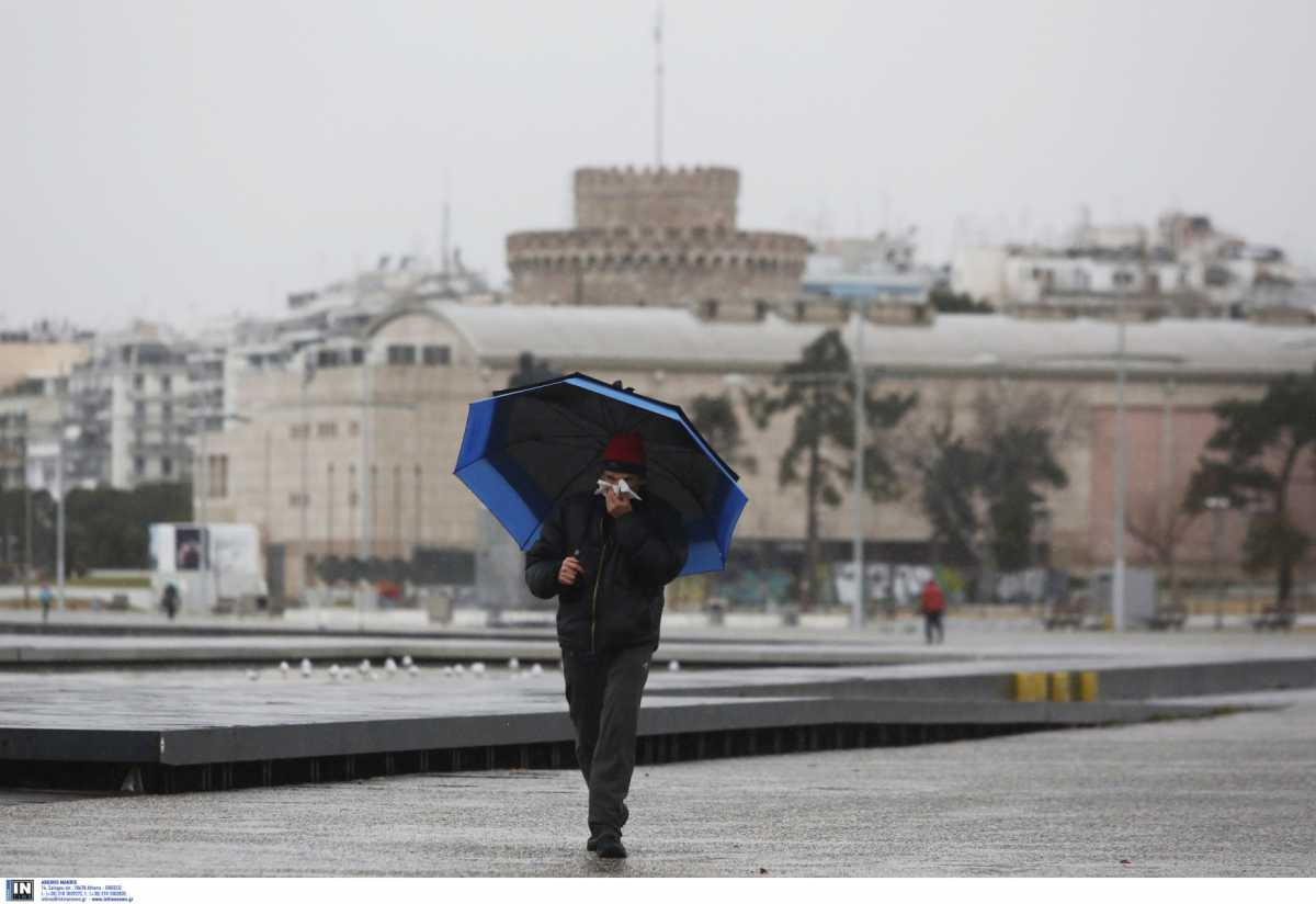 Καιρός αύριο: Έρχονται βροχές, καταιγίδες και ισχυροί άνεμοι – Πού θα χιονίσει