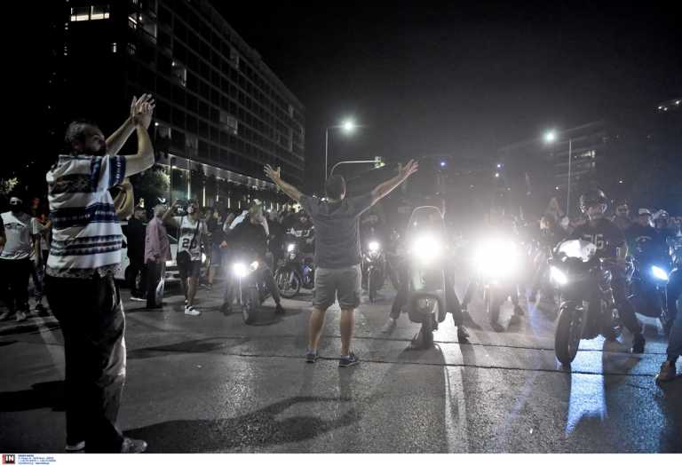 ΠΑΟΚ: Πήγαν «περίπατο» τα μέτρα για τον κορονοϊό – «Πάρτι» γενεθλίων στη Θεσσαλονίκη