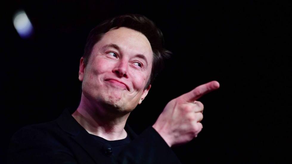 Ο ιδιοκτήτης της Tesla, Elon Musk, τα βάζει με τη γερμανική γραφειοκρατία