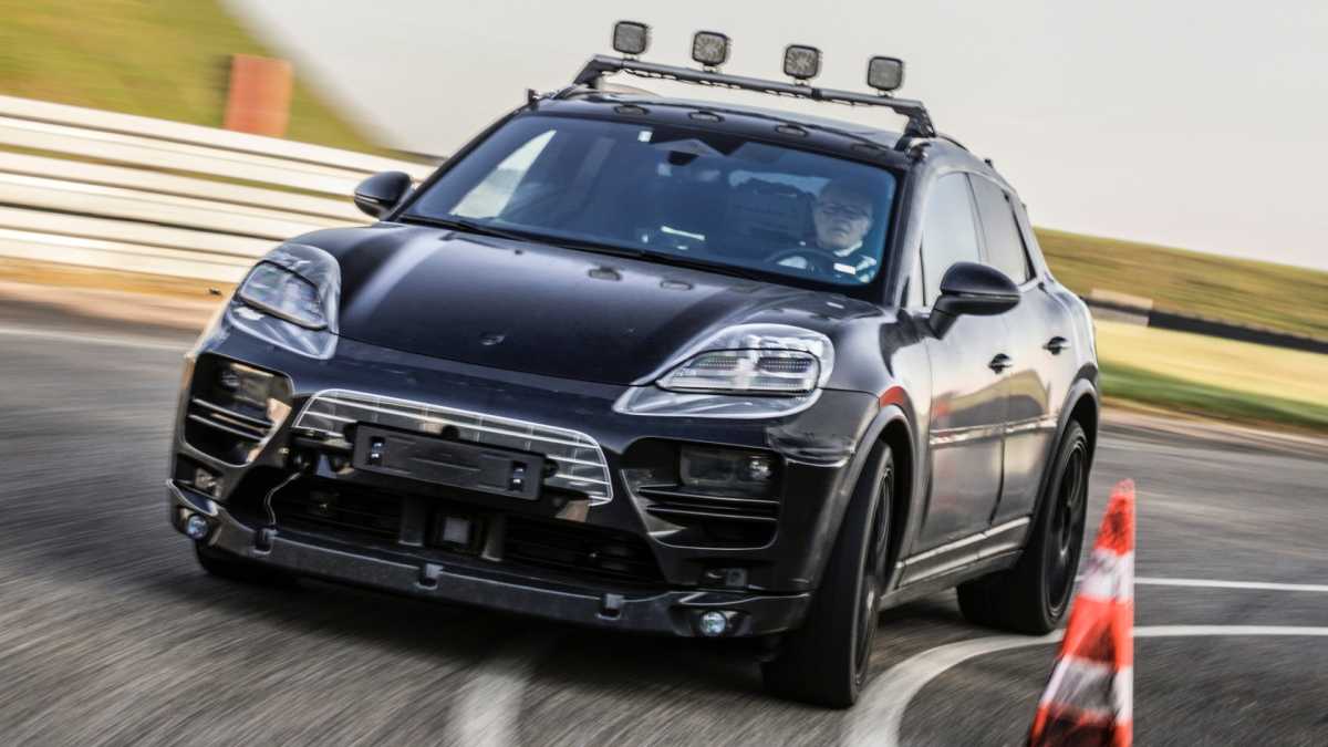 H Porsche ξεκίνησε τις δοκιμές εξέλιξης της ηλεκτρικής Macan (pics)