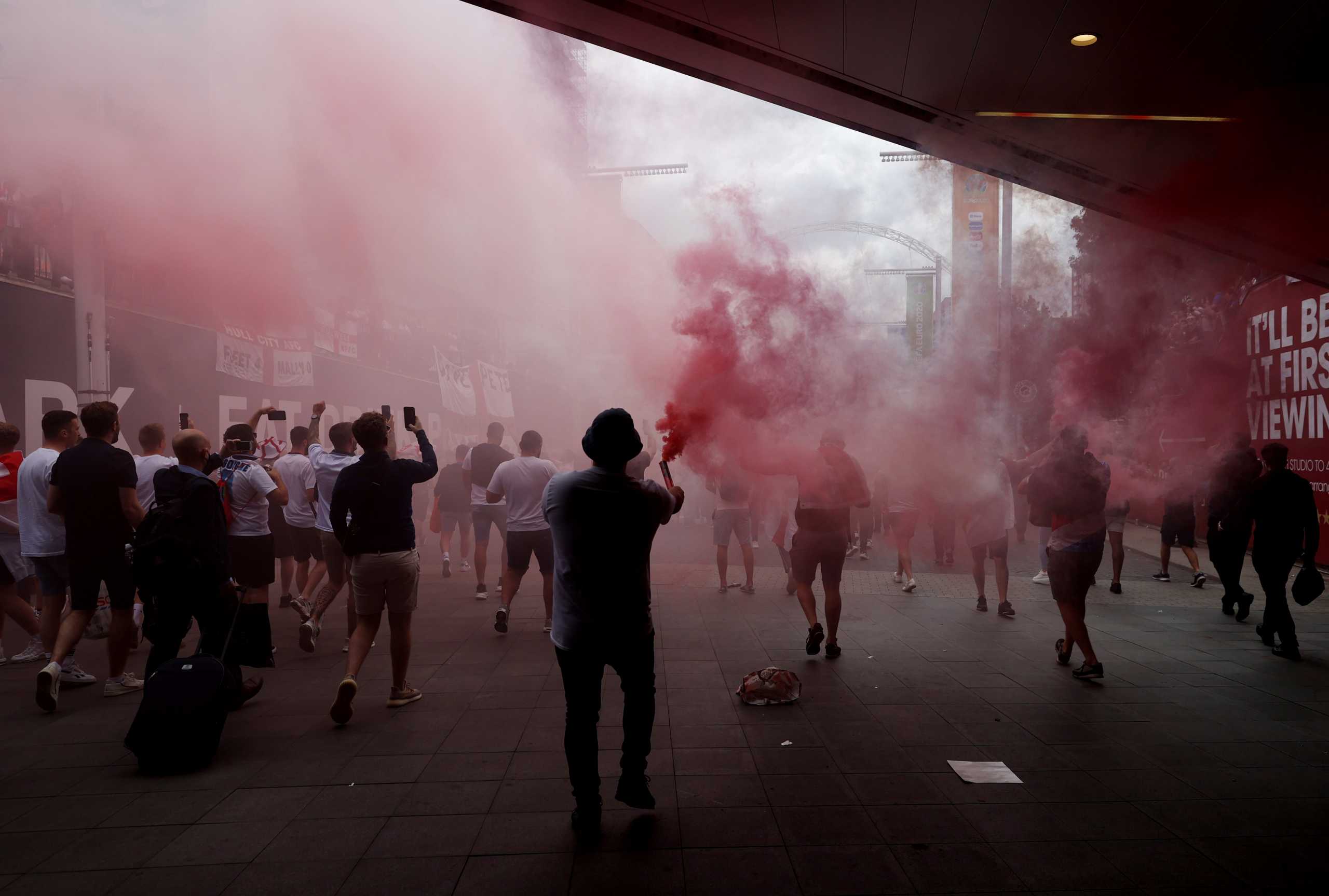 Euro 2020, Ιταλία – Αγγλία: Χάος στο Γουέμπλεϊ και ντου οπαδών