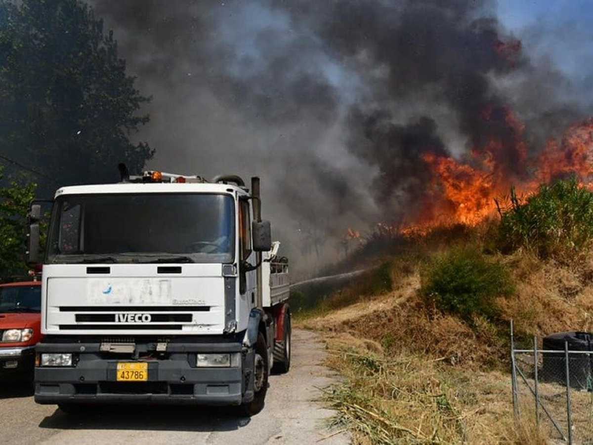 Πάνω από 400 πυρκαγιές σε μια εβδομάδα – Οι κανόνες που πρέπει να τηρούν οι πολίτες