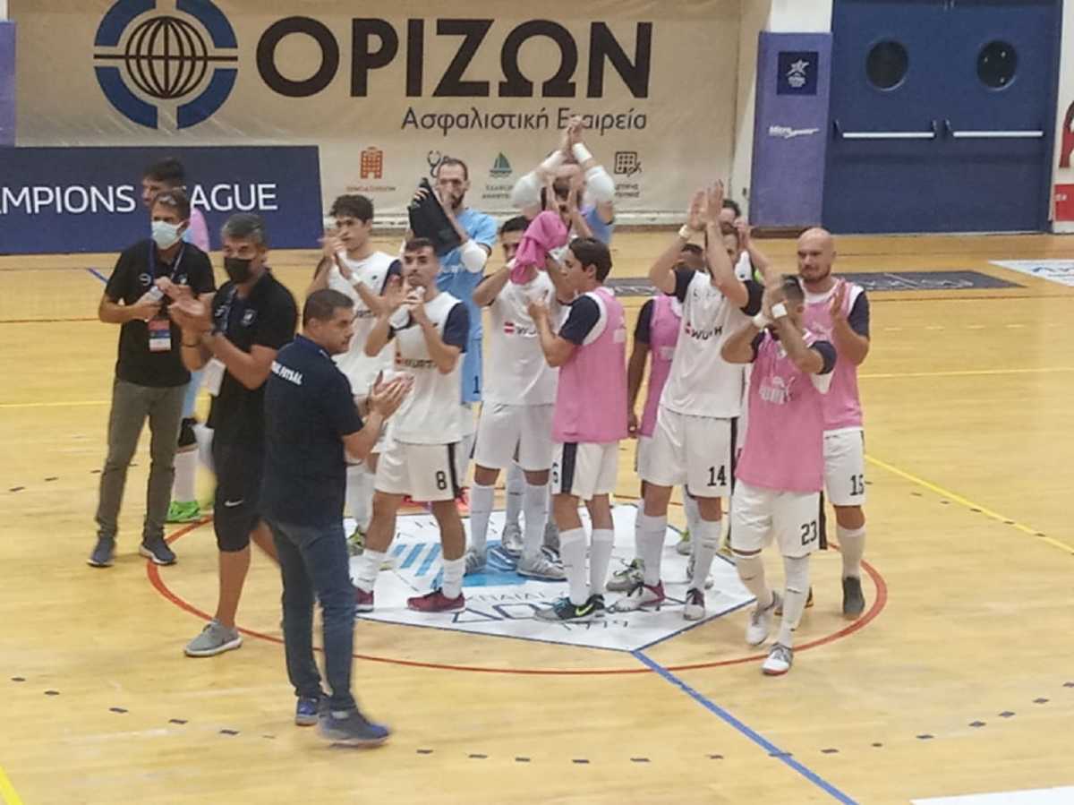 Futsal Champions League: «Χ»αμένη ευκαιρία για τον Δούκα στην πρεμιέρα – «Μάγεψε» ο Σαβιόλα για την Eνκάμπ