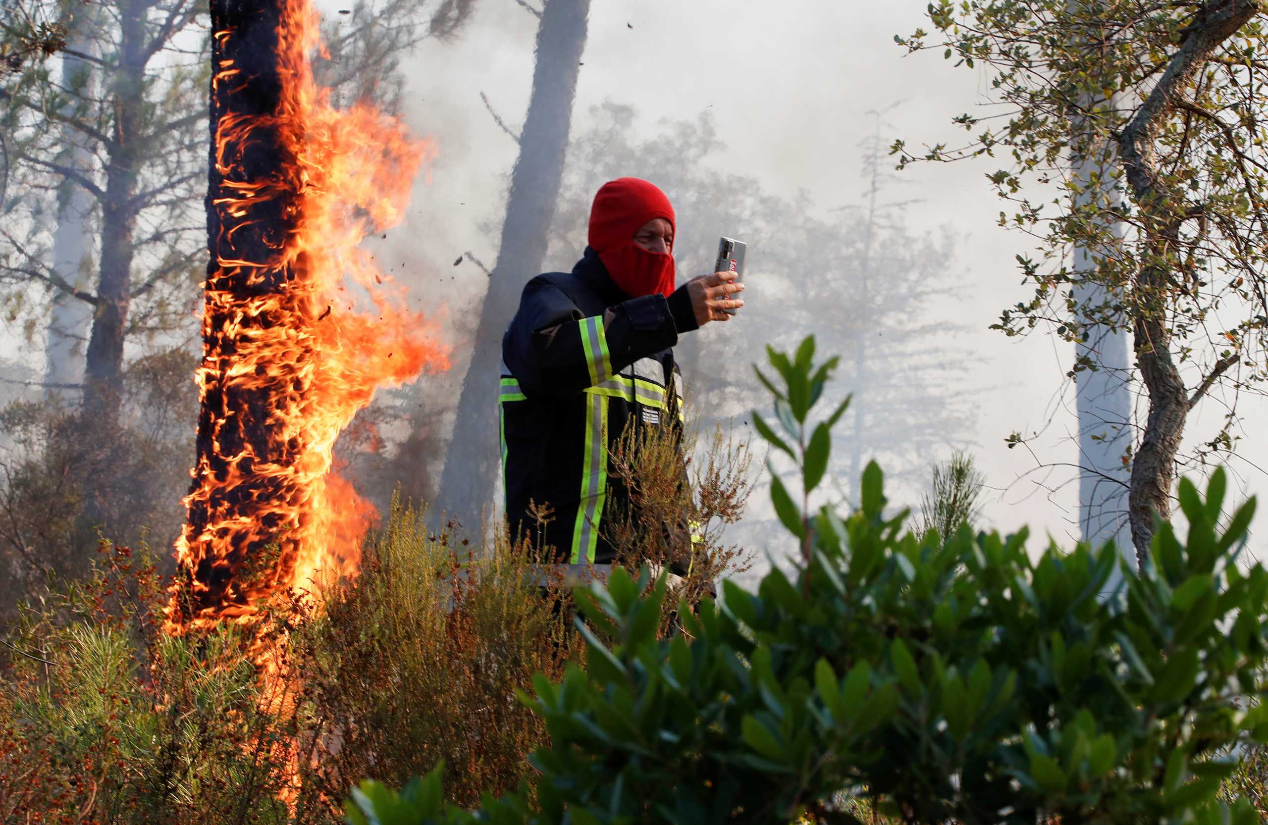 Φωτιές – Γαλλία: Νεκροί στο φλεγόμενο θέρετρο της Κυανής Ακτής κοντά στο Σεν Τροπέ