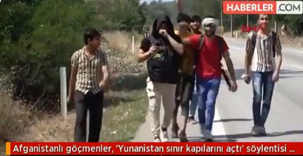 Με fake news η Τουρκία ωθεί μετανάστες στα ελληνοτουρκικά σύνορα