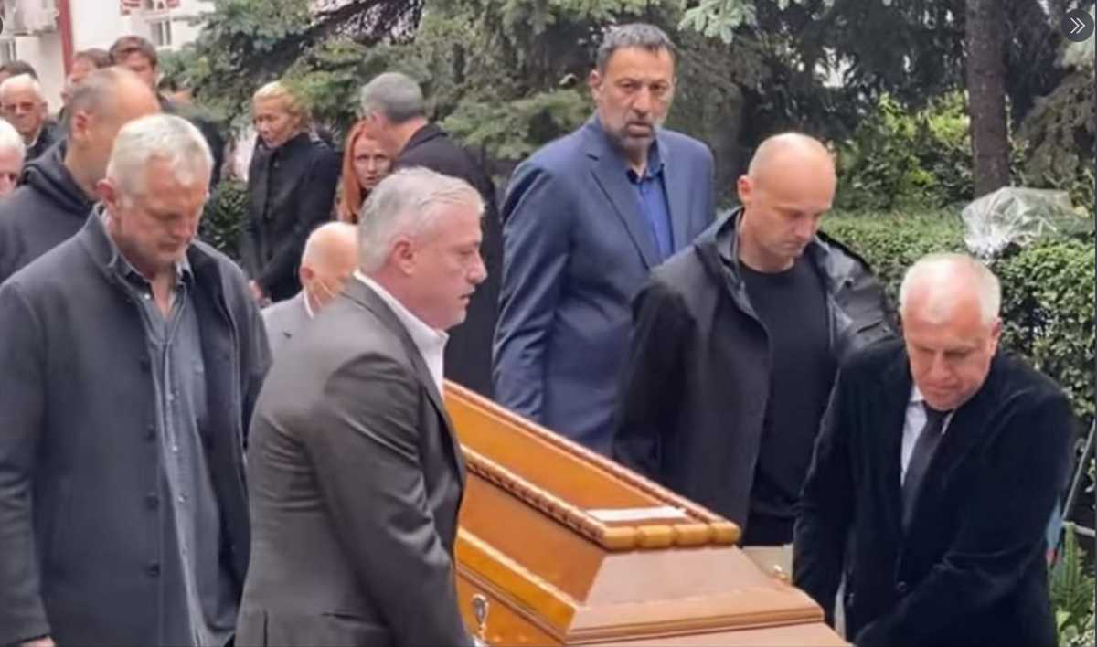 Ντούσαν Ίβκοβιτς: Η Γιουγκοσλαβία «ενώθηκε» στην κηδεία του «Ντούντα»