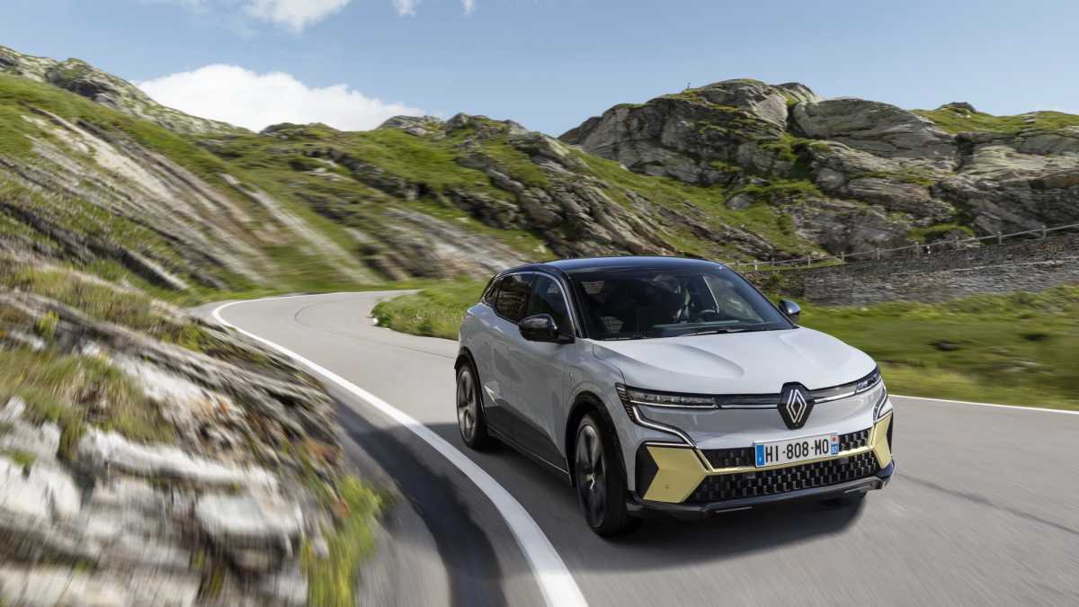 Renault: Αποκαλυπτήρια για το ηλεκτρικό Mégane – Πότε το περιμένουμε στην Ελλάδα; (video)