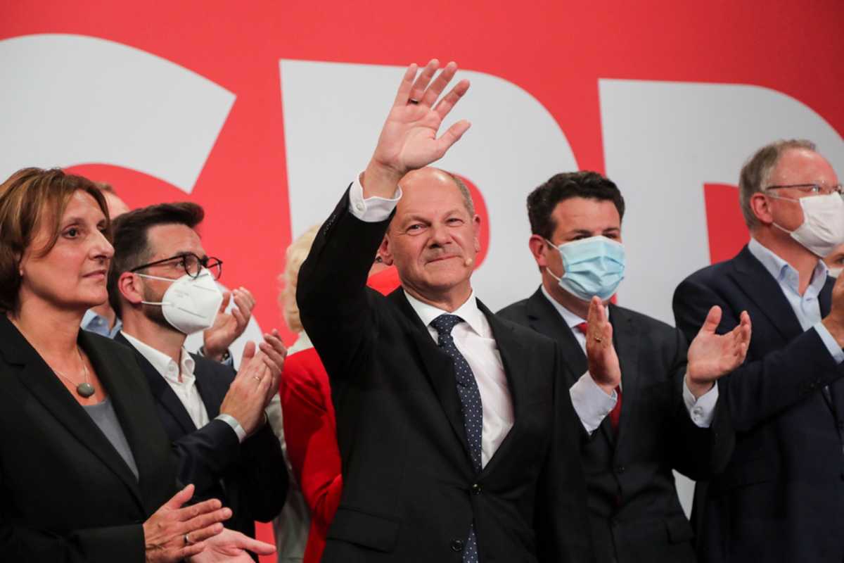Γερμανικές εκλογές: Ο Όλαφ Σολτς κερδίζει την κούρσα διαδοχής της Μέρκελ