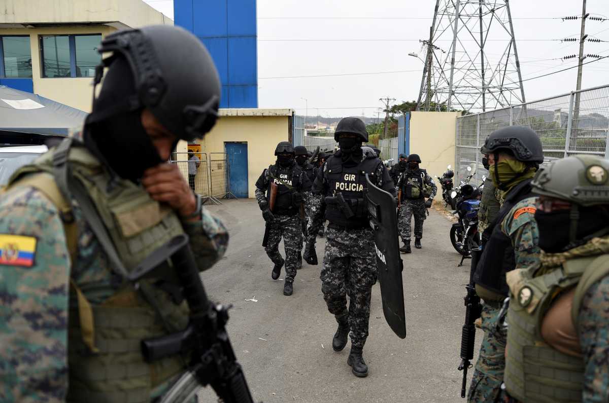 Ισημερινός: Πυρά εναντίον αστυνομικών στη φυλακή της Γουαγιακίλ