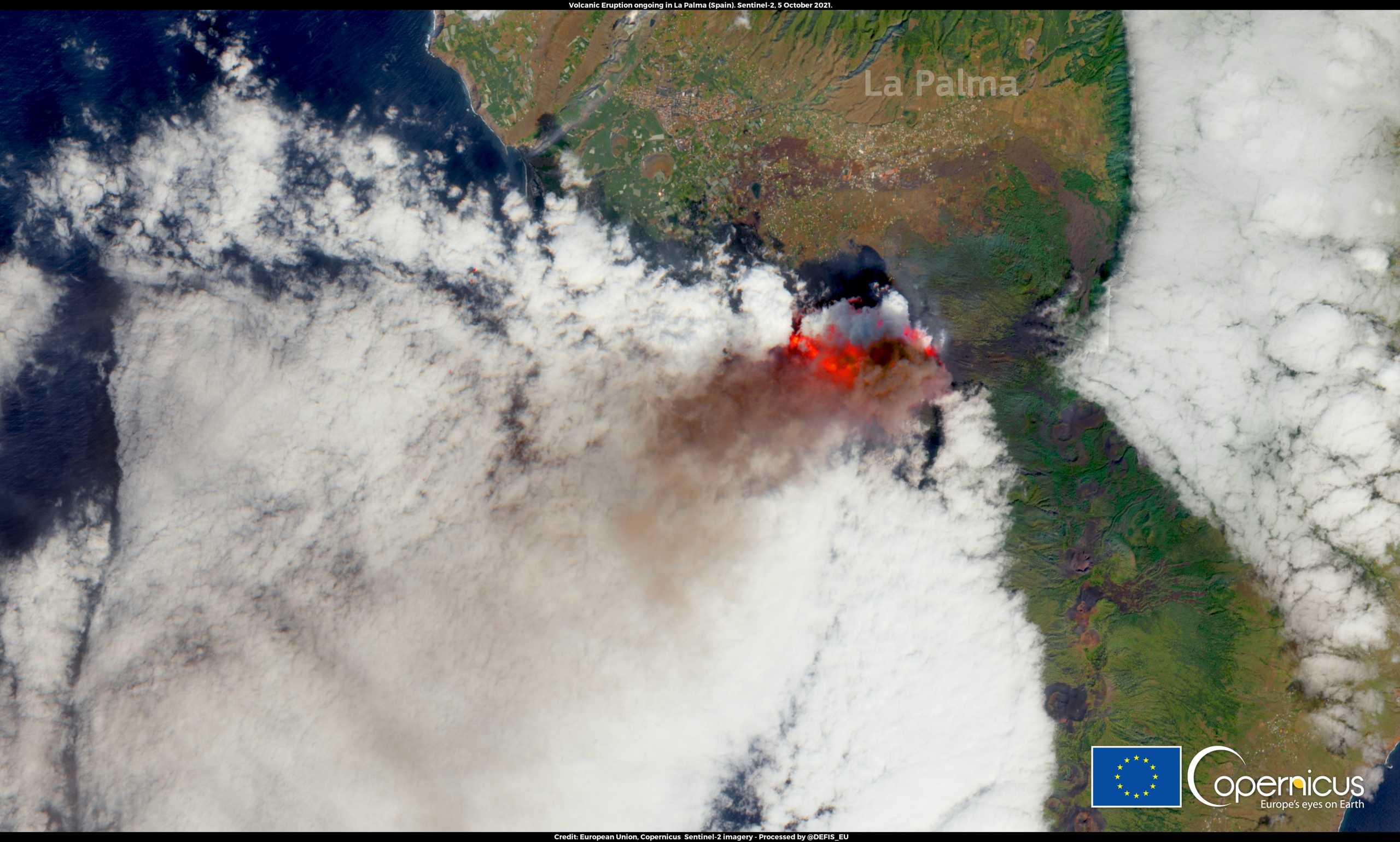 Ηφαίστειο Λα Πάλμα: Έκλεισε το αεροδρόμιο εξαιτίας της στάχτης από το Κούμπρε Βιέχα