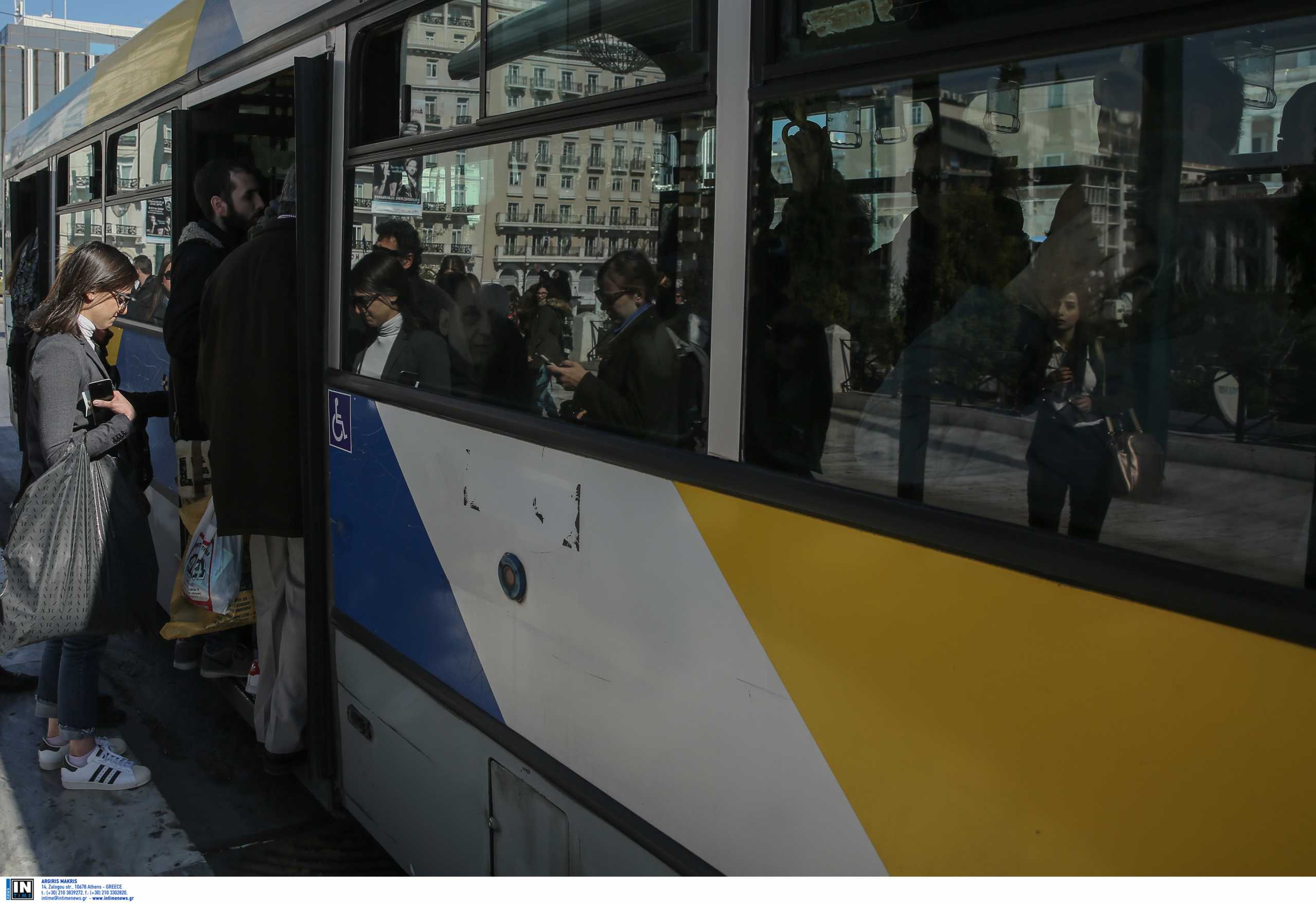 «Είδα το χέρι του πάνω μου» – Τι λέει η ανήλικη που δέχθηκε σεξουαλική παρενόχληση σε λεωφορείο