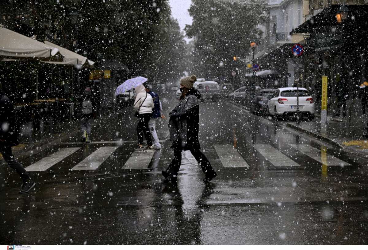 Οργή Ζαχαριάδη για την εγκύκλιο του ΥΠΕΣ σχετικά με τους υπαλλήλους που απουσιάζουν λογω κακοκαιρίας