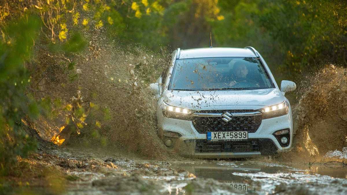 Δοκιμάζουμε το ολοκαίνουργιο Suzuki S-Cross 1.4 Hybrid AllGrip (video)