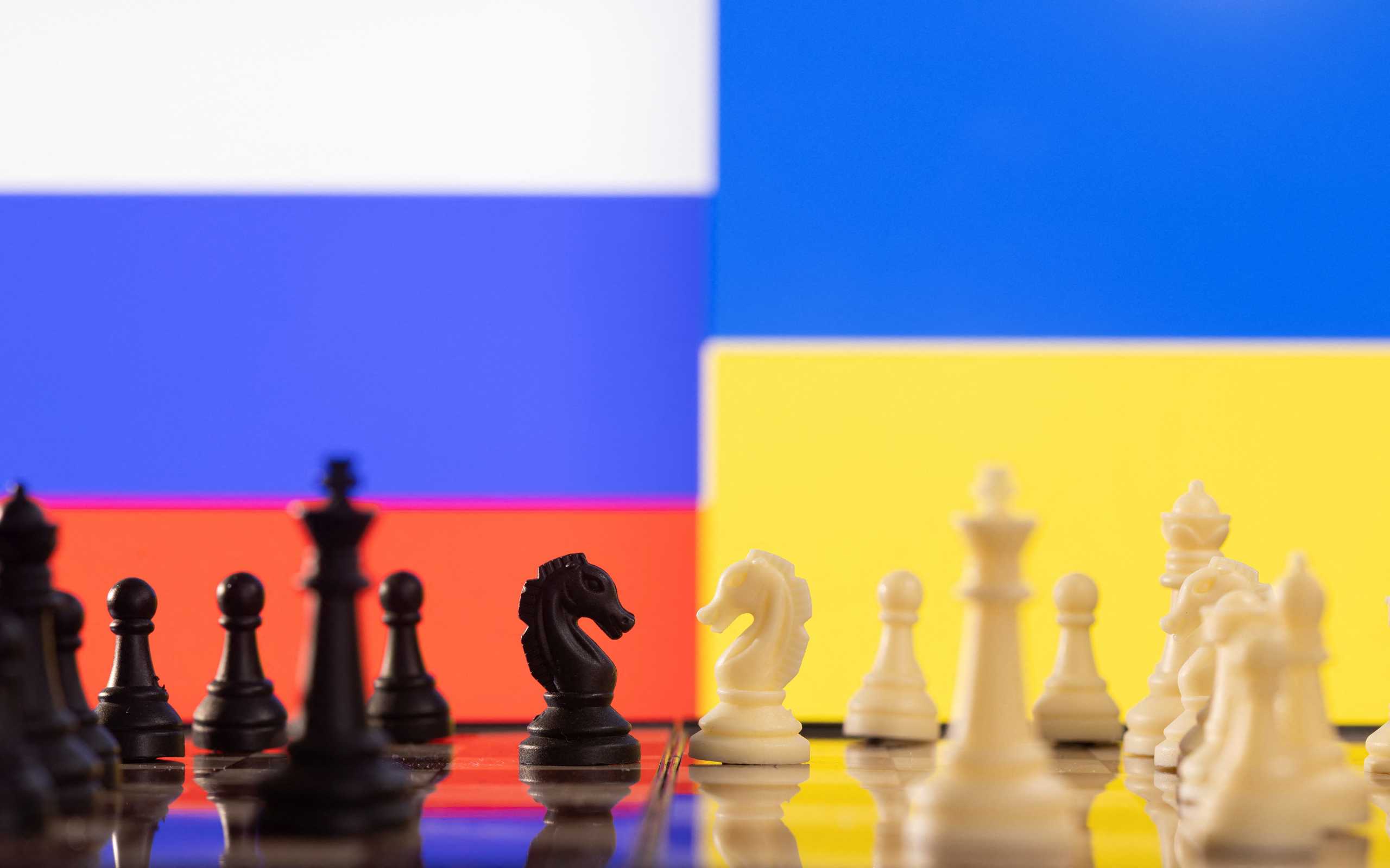 Εμανουέλ Μακρόν: Ουκρανία και Ρωσία δεσμεύονται από τη συμφωνία του Μινσκ