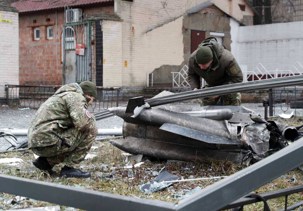 Πόλεμος στην Ουκρανία: Η Ρωσία βομβαρδίζει όλη τη χώρα – Πληροφορίες για έναν νεκρό