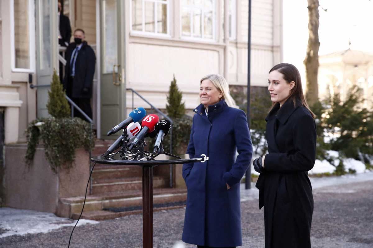 Πόλεμος στην Ουκρανία: Φινλανδία και Σουηδία ενισχύουν την αμυντική τους συνεργασία μετά τις απειλές της Ρωσίας