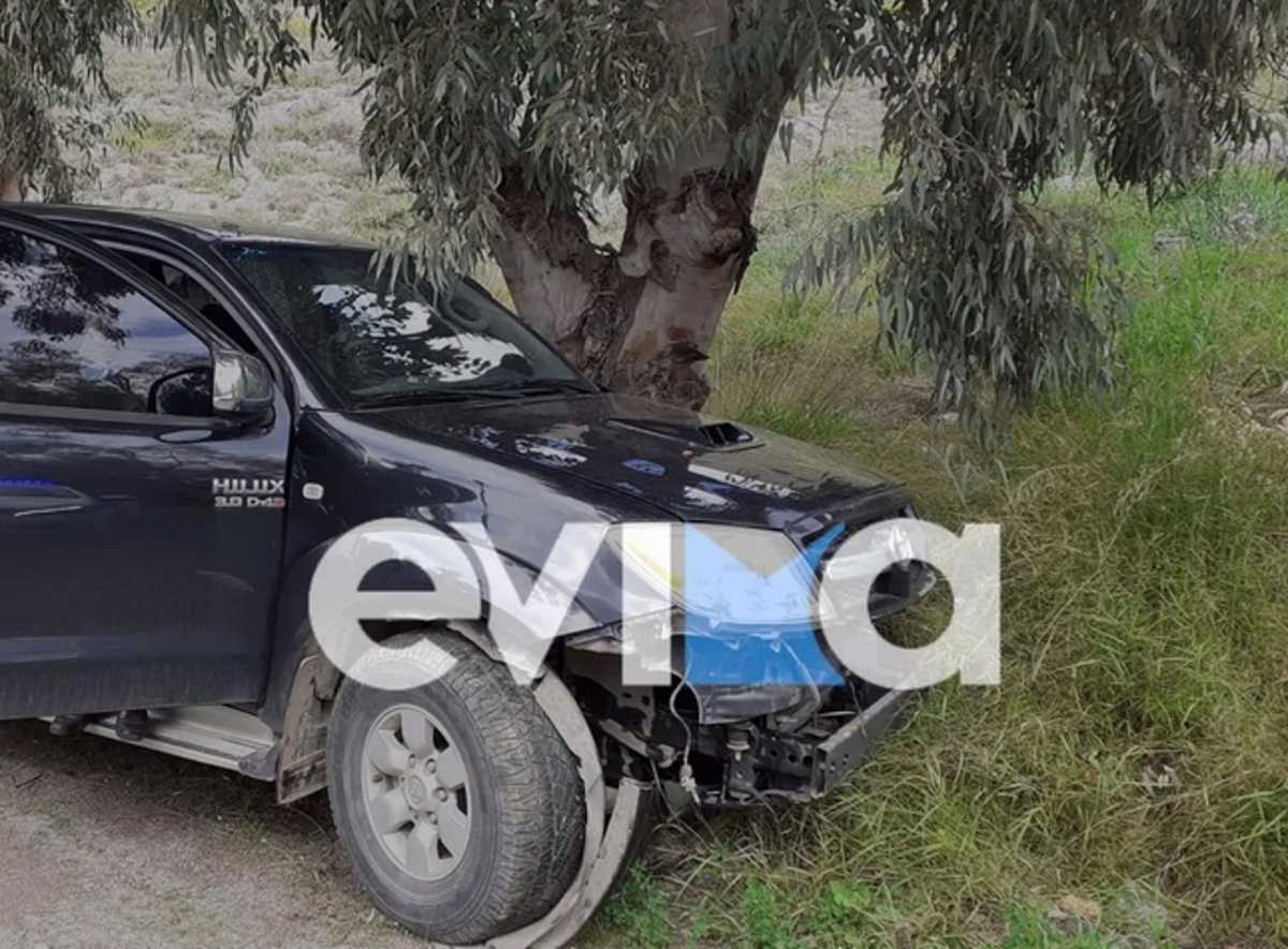 Χαλκίδα: Αυτοκίνητο «καρφώθηκε» σε δέντρο – Αυτοψία στο σημείο που σημειώθηκε το νέο τροχαίο