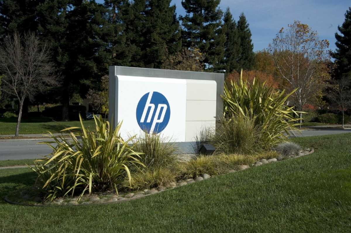 Τέλος και η Hewlett Packard από Ρωσία και Λευκορωσία