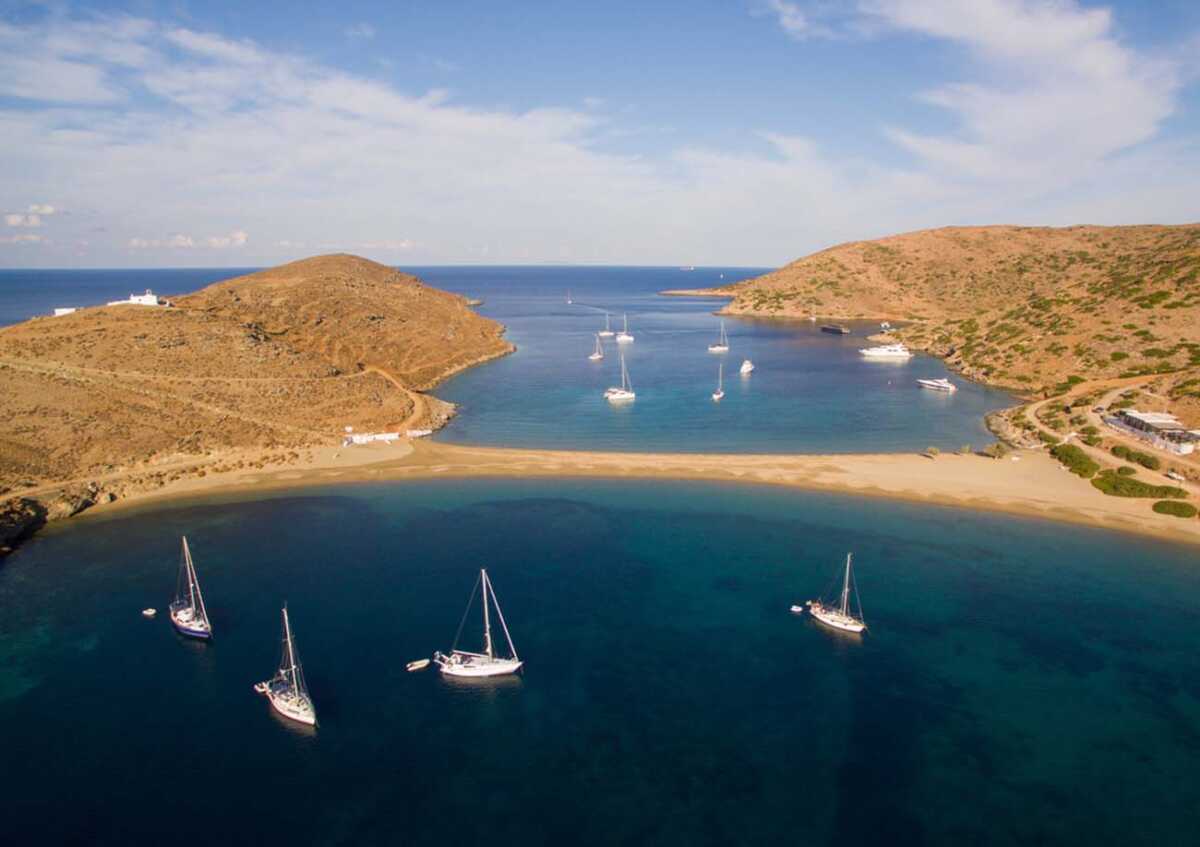 Κύθνος: Αξέχαστες διακοπές στο νησί με τις 100 παραλίες