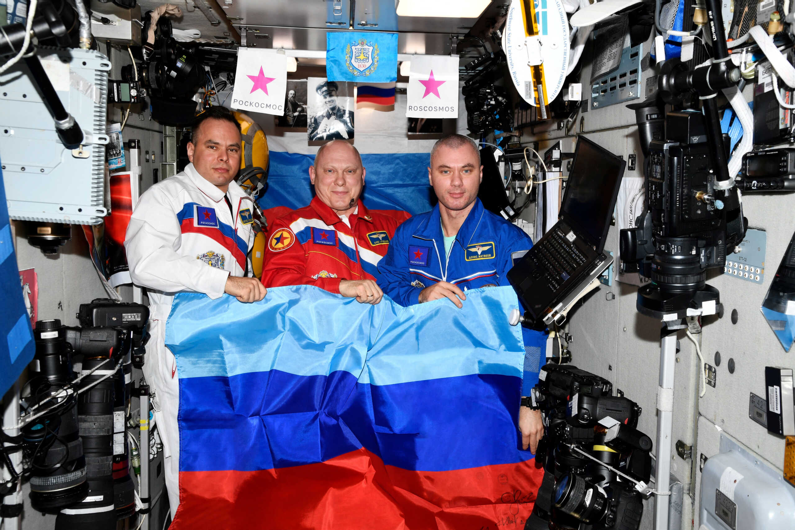 Πόλεμος στην Ουκρανία: Ρώσοι κοσμοναύτες του ISS γιόρτασαν την κατάληψη του Λιτσισάνσκ
