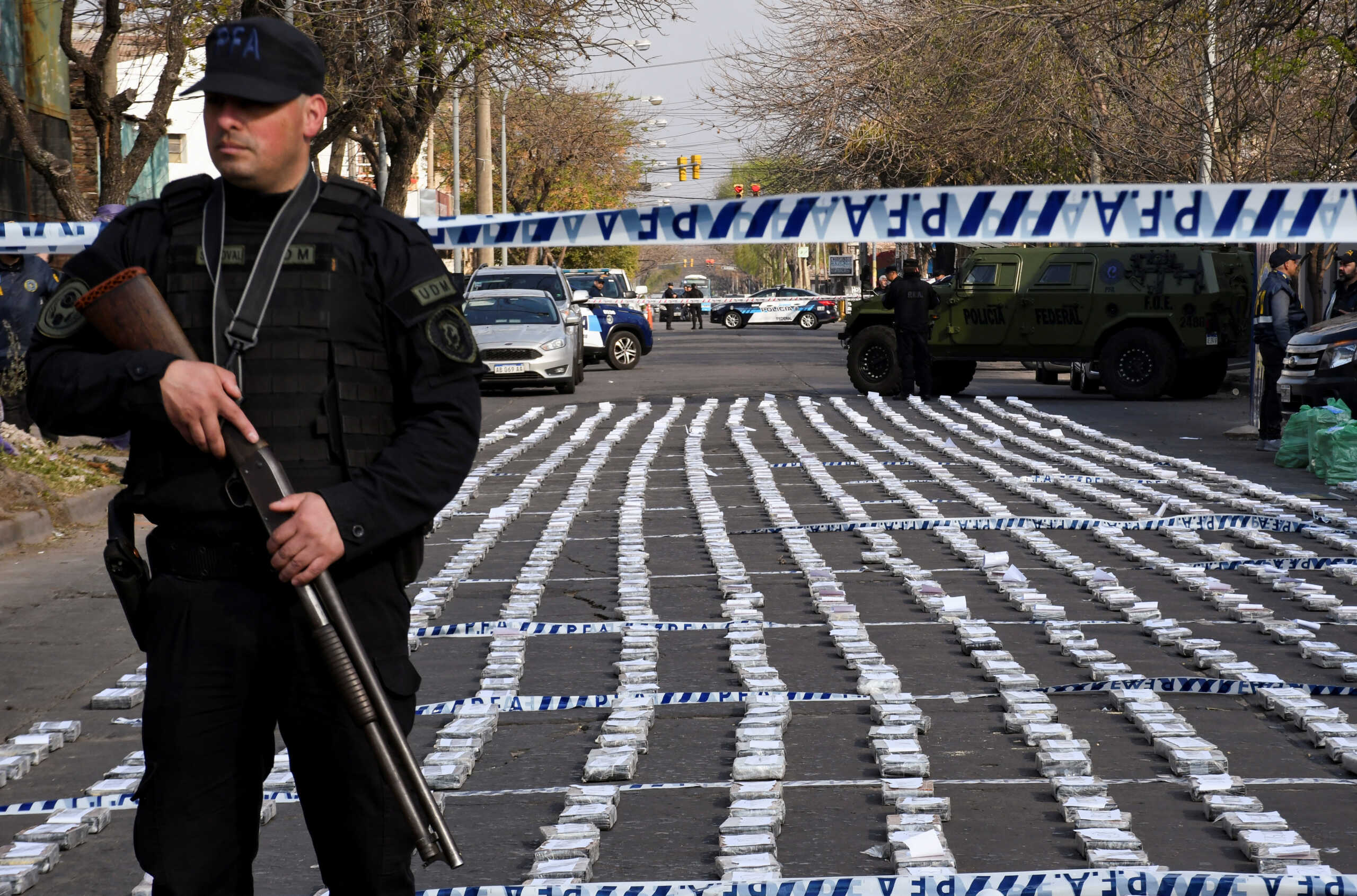 Αργεντινή: Είχαν κρύψει 1,6 τόνο κοκαΐνη σε σακιά με ζωοτροφή