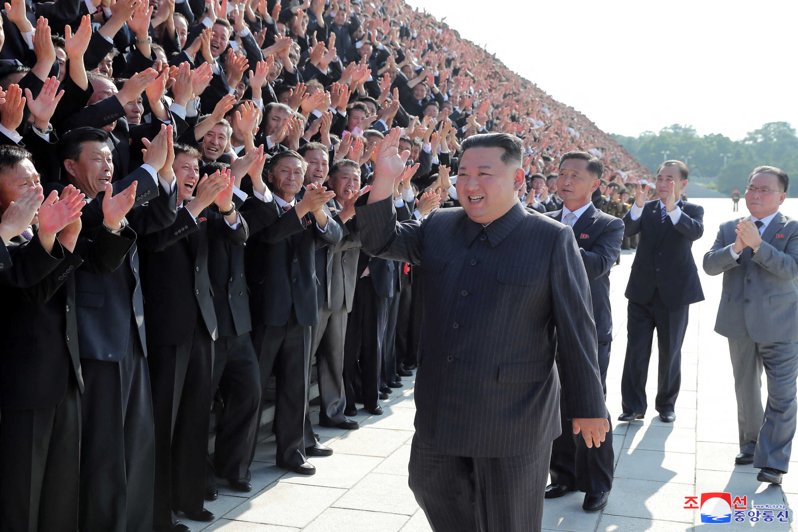 Κορονοϊός: Νόσησε και ο Κιμ Γιονγκ Ουν πριν ανακηρύξει τη «νίκη» επί της πανδημίας στη Βόρεια Κορέα