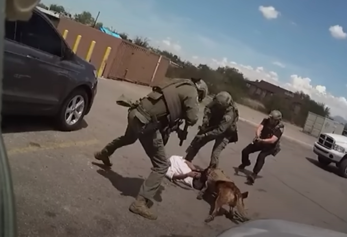 ΗΠΑ: Αστυνομικοί σκότωσαν ύποπτο που σημάδευε με όπλο αστυνομικό σκύλο
