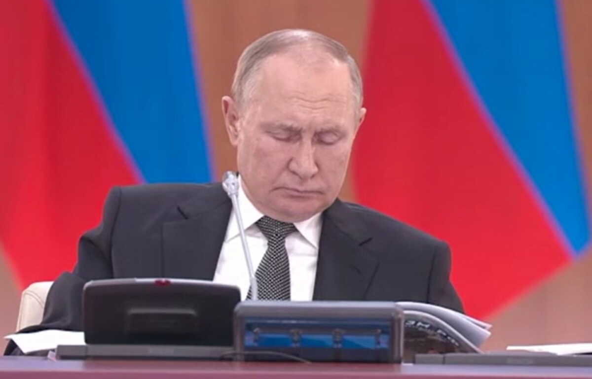 Βλαντίμιρ Πούτιν: Κοιμήθηκε στη μέση συνεδρίασης – Αυξάνονται οι θεωρίες για την άσχημη κατάσταση της υγείας του