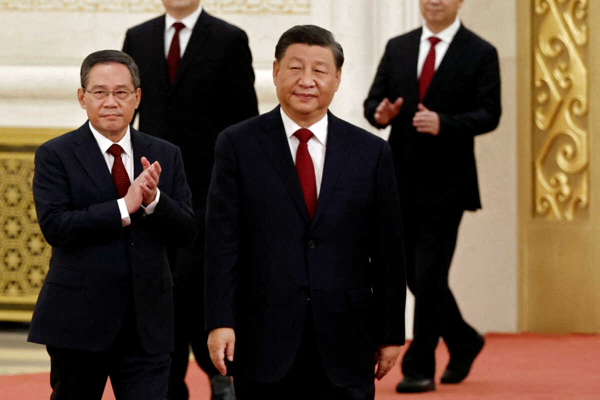 Ο Σι Τζινπίνγκ δηλώνει ότι η Κίνα είναι διατεθειμένη να συνεργαστεί με τις ΗΠΑ