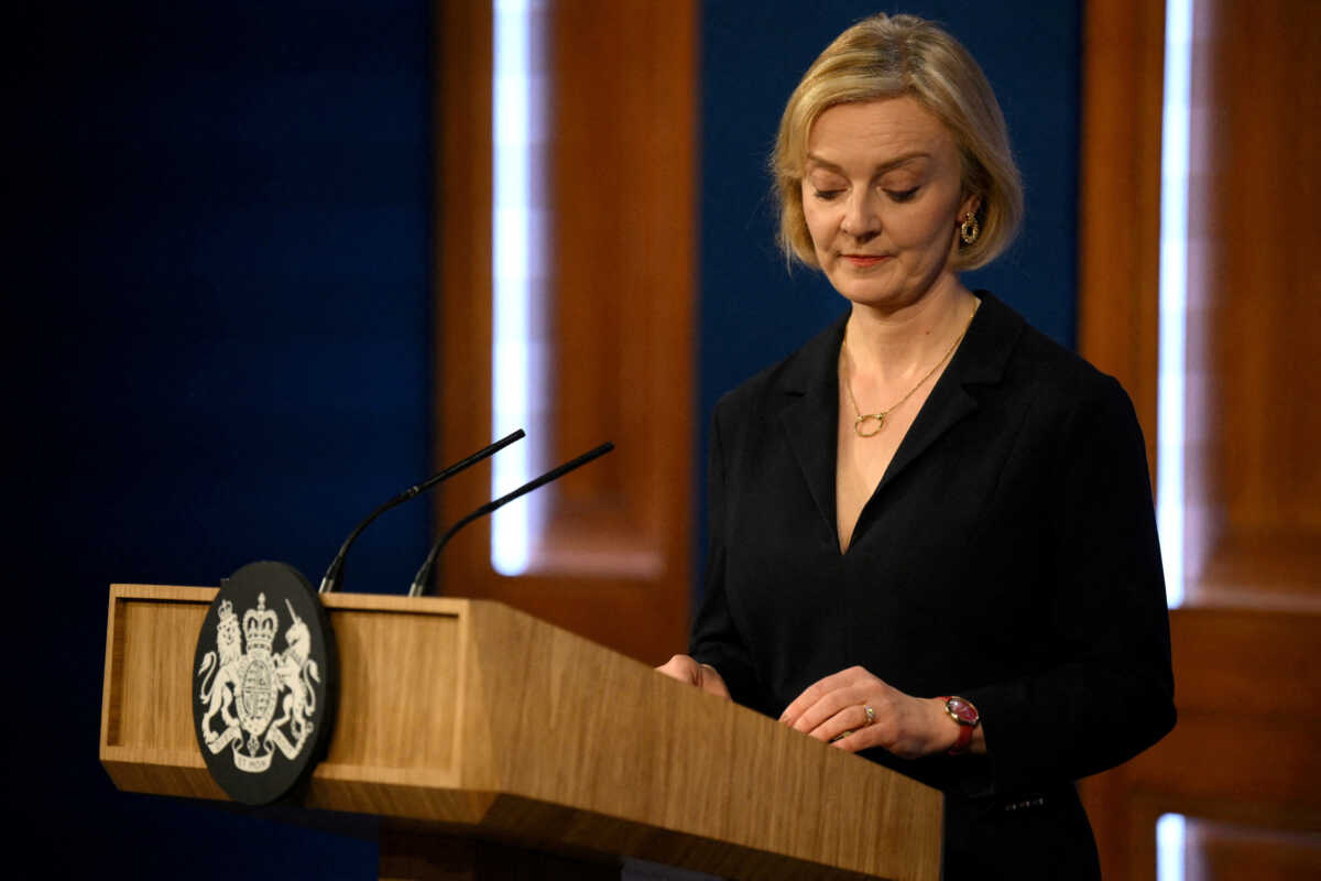 Βρετανία: «Δεν βγάζει τη ημέρα ως πρωθυπουργός η Λιζ Τρας»