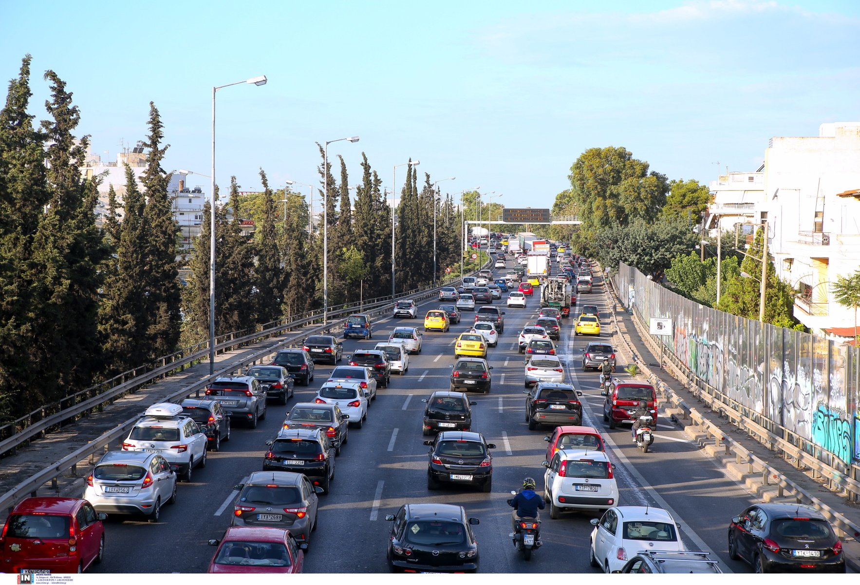 Κυκλοφοριακό έμφραγμα στους δρόμους της Αθήνας – Μέτρα για επίσκεψη Σολτς και έξοδος για 28η