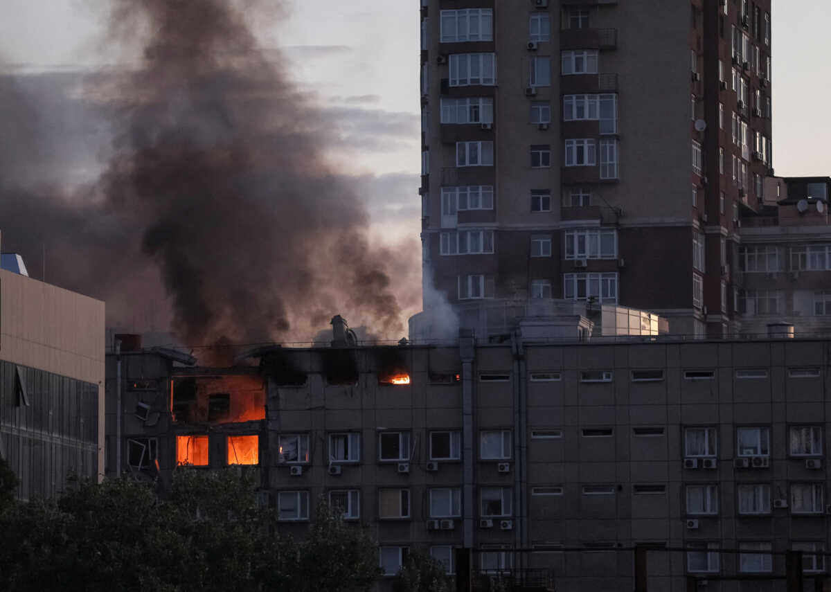 ΗΠΑ: Kυρώσεις σε οποιονδήποτε συνδέεται με τα drones καμικάζι του Ιράν μετά τα πλήγματα στο Κίεβο