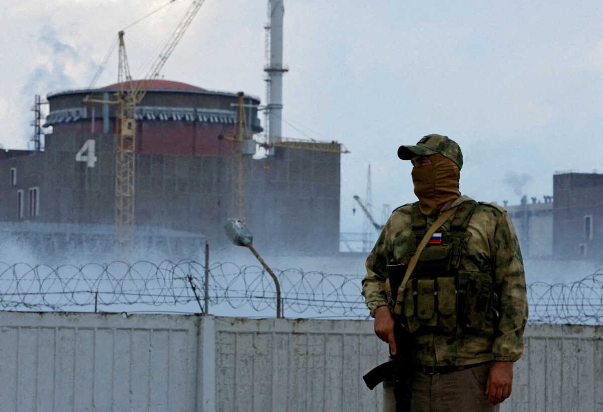 Πυρηνικός σταθμός Ζαπορίζια: Η Ουκρανία κατηγορεί τη Ρωσία για την  απαγωγή δύο υψηλόβαθμων υπαλλήλων